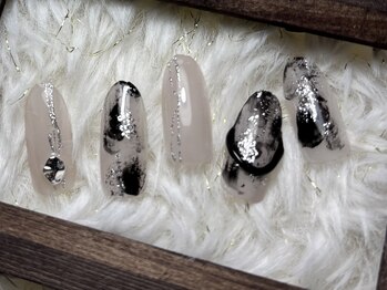 アトリエ チャミコ(Atelier Chamiko)/1月マンスリーデザインC