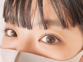 ミイシャ(miisha)の写真/まつ毛の健康を第一に◎派手すぎず、印象的な瞳に♪自まつ毛に負担の少ない施術で憧れの美まつ毛が叶う★