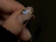 ラクエ(Laque)/ニュアンス お花ネイル オーロラ