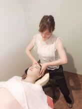 ブルームエイト(Bloom8)/◎小顔　頭&首肩経絡マッサージ