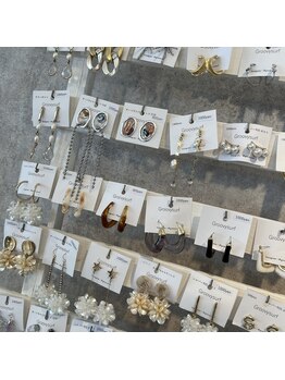 モアネイルズ(MORE-NAILS)/委託販売アクセサリー