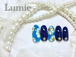 手書きフラワーネイル