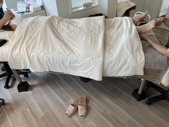 エステサロンセイ(SEI)/同時施術