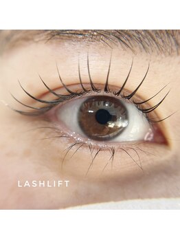 トイズ(Toy'z)/まつ毛パーマ