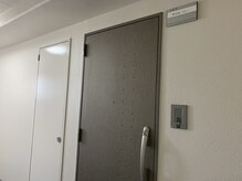 ミヨン(Miyong)/玄関になります