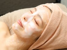 エミレ(EMIRE)/エステメニュ：炭酸ガスパック