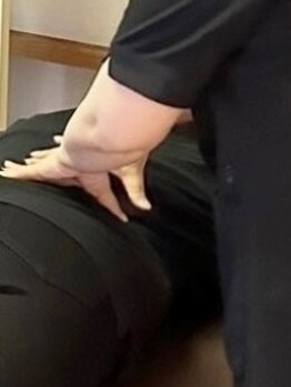 ルポ(Ropos)の写真/【NEW★ムーンサイクルフェムケア骨盤矯正】肩こり、腰痛、骨盤の歪みなどの不調にダイレクトにアプローチ!