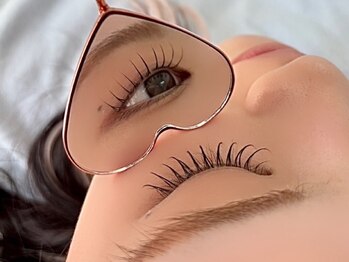アイラッシュ マレ(eye lash mele.)の写真/《似合わせまつげパーマ(コーティング付)￥4000》可愛い目元で好印象&日々のモチベーションUP!マツエクも◎