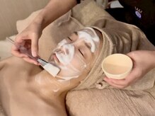 KANコルギセラピー 群馬高崎店の雰囲気(ヒト幹細胞泡パック洗顔で毛穴の汚れを落とします)