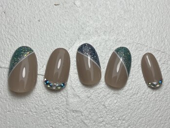 ネイルブレイク リリア(Nail Break lilia)/【初回オフ無料】キラキラネイル