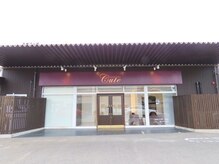 店舗の外観です！駐車場も完備☆