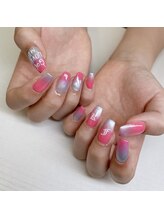 スピラ 上通店(Spira)/蛍光ピンクネイル