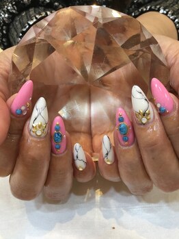 エスフィーネイルサロン ブリーユ(Esfy nailsalon Brille)/大理石ネイル