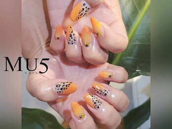 エムユーファイブネイル(MU5-nail)の写真/【持ち込みネイル】再現性の高さ×自分らしさを加えた完全オーダーメイド。確かなデザイン力が自慢のサロン