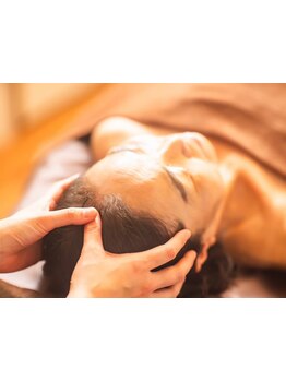 ヘッドスパで癒されたい