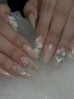 フォックスネイル(fox.nail__)の写真/キレイなカーブ、フォルム、長さを実現!長さを出すと手全体が美しく見えて印象UP♪自慢したくなる指先へ…