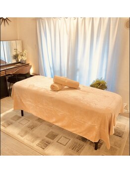 リベラ(LIBERA)/施術ベッドで岩盤浴デトックス!