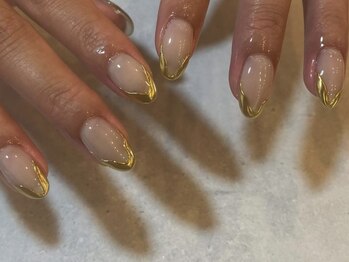 アイネイルズ 天神今泉店(I-nails)/【kanako.m】ゴールドフレンチ