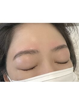 アイブロウメニューがあるサロン