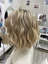 エムアイ 六本木(Mi)/巻きおろしヘア