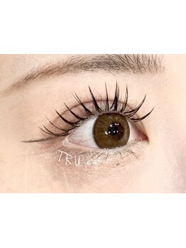 ボリュームのある目元にしたい