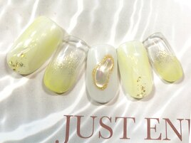 ニュアンスネイル