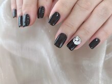 ネイルサロン モネ(Monet)/シアーブラック3Dビジュー