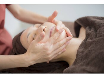 リン(琳 rin)/カーボキシー炭酸パック