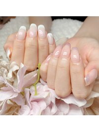 ちぐはぐミラーオーロラネイル