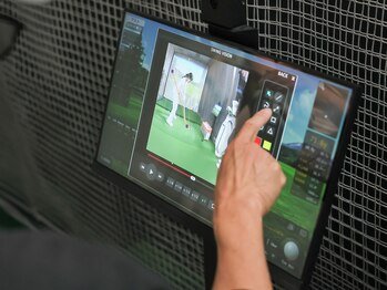 レディーアップ(Ready Up)/最新解析機でスイングチェック