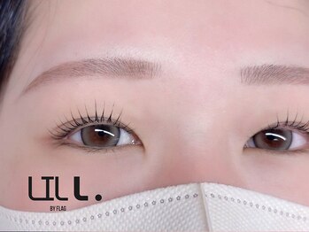 リル バイ フラッグ 姪浜店(Lill by Flag)の写真/《人気サロンが姪浜に！》お客様のお顔に合わせて最適な目元をご提案！メイクの時短にもオススメ◎