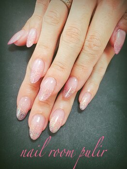 ネイルルーム プリル(Nail Room pulir)/