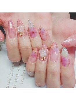 ブリス(Bliss)/ネイル