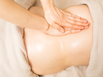 エステティックサロンローズハウス/[小岩駅/毛穴/小顔/痩身/脱毛]