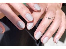 エモット(emot)/シンプルデザイン