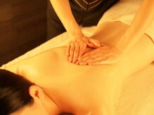 らくらくの雰囲気（お手頃価格で贅沢時間を◎ #江坂#アロマボディケア#もみほぐし）