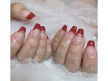 メメシェリー(memeshelly)/赤フレンチネイル