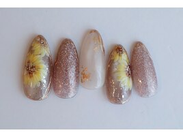 ひまわりネイル