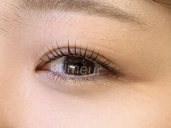 アイラッシュサロン プリムール(EyeLashSalon)の写真/リピーター続出◎“こだわり施術”でつくるナチュラル上品な大人まつげ★毎日鏡を見るのが楽しみに♪