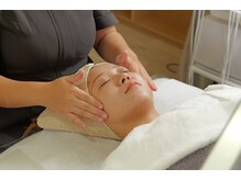 サトミスキンケアスタジオ 博多リバレイン店