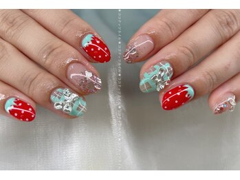 ココナッツネイル/いちごネイル