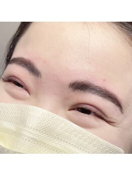 シャルコット(shall cocotte。)/ハリウッドブロウリフト