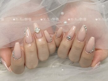 エムプラスネイル 新宿(M+Nail)/長さ出し★パーツつけ放題