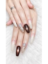 ホワイトベース(White base)/シンプルデザイン