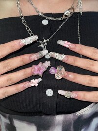 海外個性派ネイル