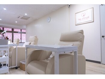 はあとねいる 泡瀬店の写真/【足元からお洒落を格上げ♪】200種類以上のサンプルから選べる♪自分へのご褒美フットネイル◎