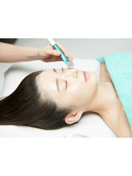 ホウレイ線・たるみ改善！予防ケア