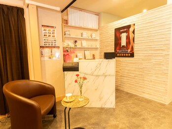 ソンリッサビエン(sonrisabien)/ 店内◆大宮東口/ハイパーナイフ