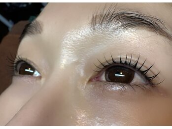 メイプルリーフ/まつ毛パーマ