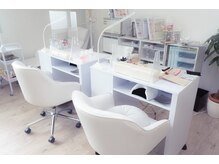 サーティースリー 塚口店(Thirty three)の雰囲気（ふかふかのソファーで癒されながら）